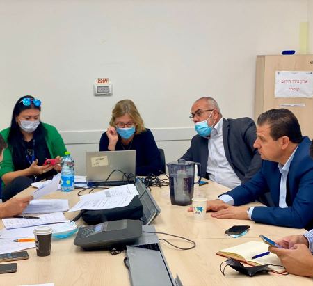 عودة والسعدي يجتمعان بطاقم وزارة الصحة لمناقشة قضية خريجي التمريض